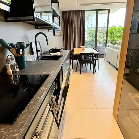 Apartamento Circle & Drimades Gjilek