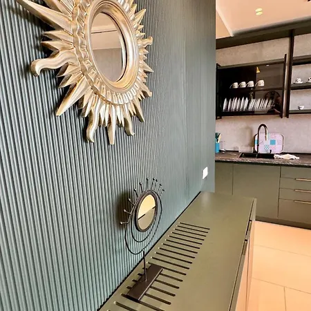 Apartamento Circle & Drimades Gjilek